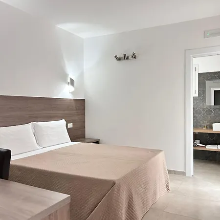 Su Montecitoriu Гостевой дом