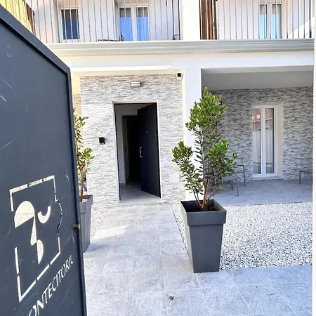 Su Montecitoriu 3* Тортоли